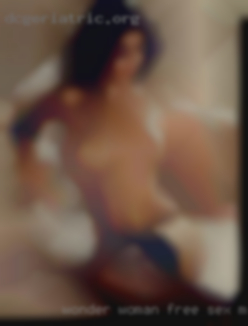 Wonder woman free sex massage in Holt.
